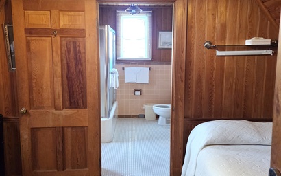 BB12: Webb's Room