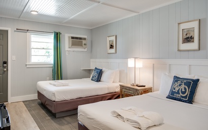 TH22: Hatteras Inlet Room 2