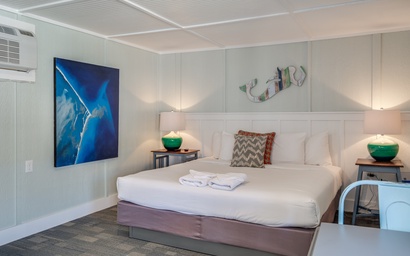 TH08: White Marlin Room