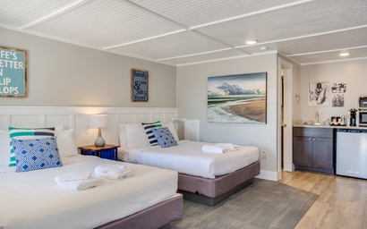 TH15: Pompano Room