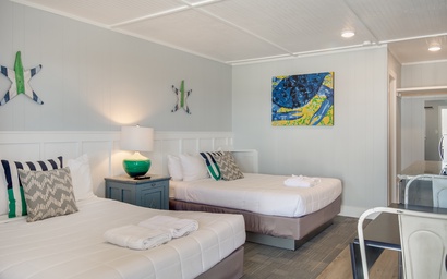 TH30: Albemarle Sound Room