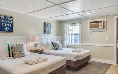 TH14: Sheepshead Room 2