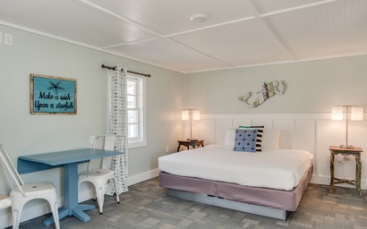 TH01: King Mackerel Room