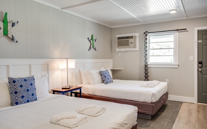 TH21: Ocracoke Inlet Room 2