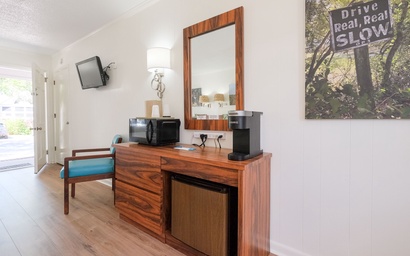 BS Room 3: Two Full Beds 3