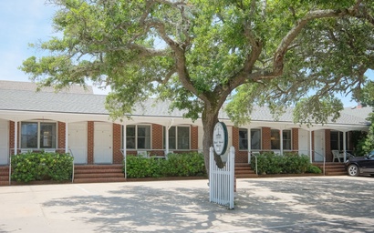 BS Room 4: King Room 4