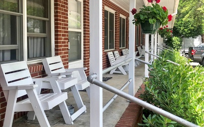 BS Room 4: King Room 7