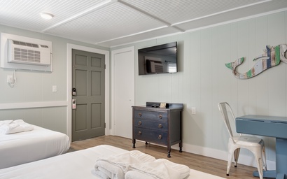 TH12: Rockfish Room 4