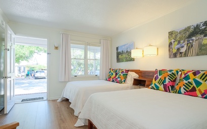 BS Room 2: Two Full Beds 2