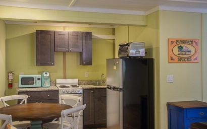 See Sea 07: Shoot the Curl Suite 7