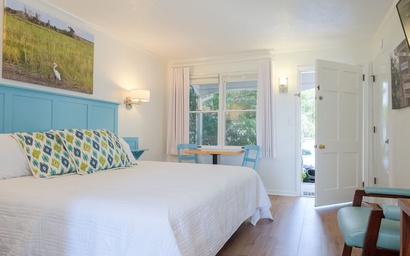 BS Room 7: King Room 3