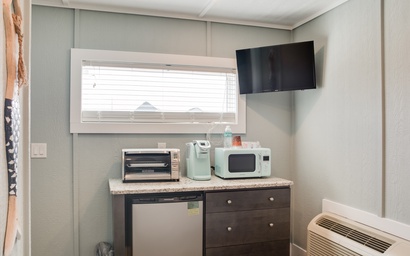 See Sea 23: Double Overhead 3