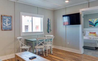 See Sea 14: Full Suit Suite 7