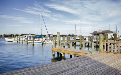 BS Room 4: King Room 9