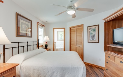 CV7A: North Point A 8