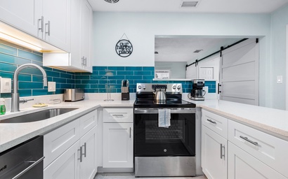 Siesta Beach House - Cottage C 8