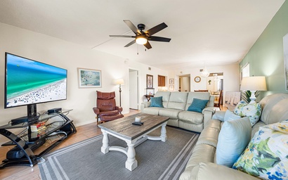 Tivoli by the Sea: 307 7