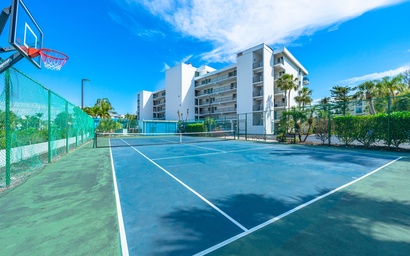 Tivoli by the Sea: 406 4