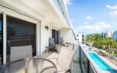 Tivoli by the Sea: 404 9