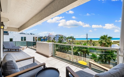 Tivoli by the Sea: 407 10