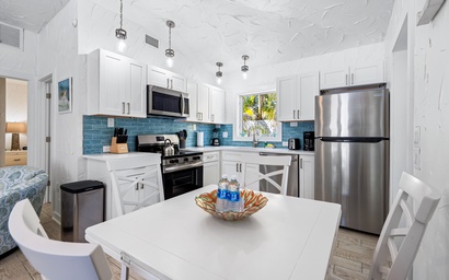 Crescent Coral - A Crescent Beach Villa 6