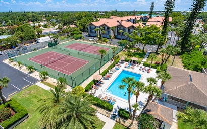 Lake House at the Beach - C113 3