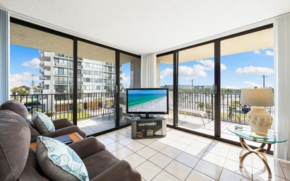 Our House at the Beach - 204W 9
