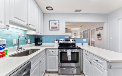 Siesta Beach House - Cottage C 5