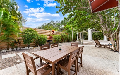 Crescent Coral - A Crescent Beach Villa 5