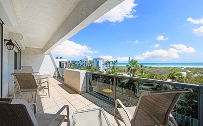 Tivoli by the Sea: 406