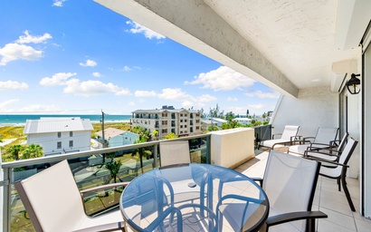 Tivoli by the Sea: 503 10