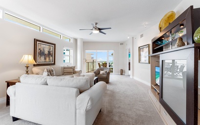 Crescent Condos - 303 6