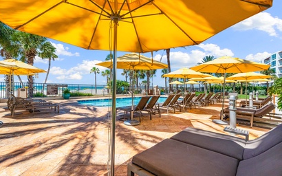 Beach Residence, The Hyatt - 610 4