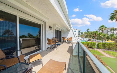 Tivoli by the Sea: 203 8