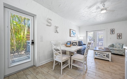 Crescent Coral - A Crescent Beach Villa 8