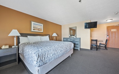 King Suite at Bayshore Resort 4