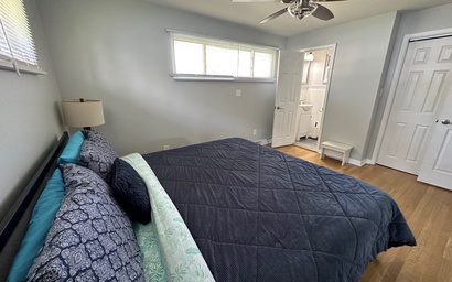 Large Nickel Plate Beach Home 6