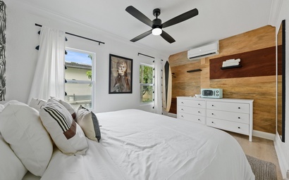 King Room at Las Olas Guest House