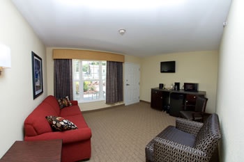 Glacier Suite at Kelley's Island Venture Resort 2