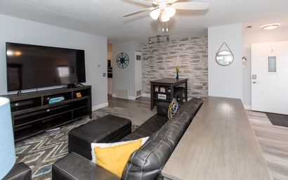 * Condo at Downtown Boat Basin 4