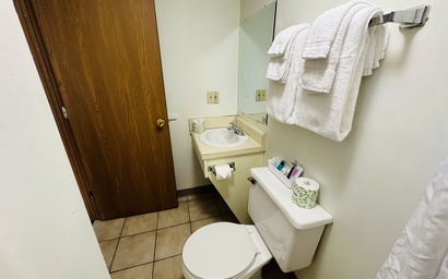 Room with 1 Double Quality Lodge 5