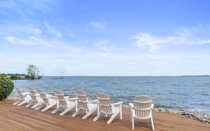 Glacier Suite at Kelley's Island Venture Resort 2