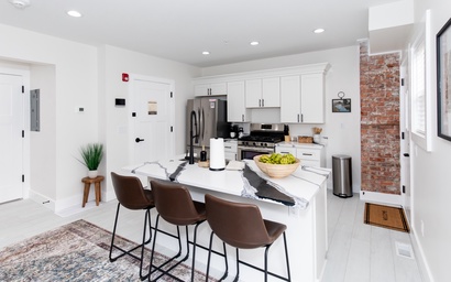 The Inn: Adjoining Units 2 & 3