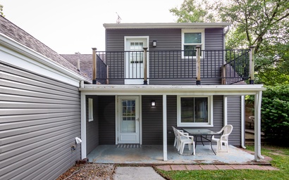 Charming Summer Cottage Near the Lake and Cedar Point 2