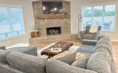 The Attic near Cedar Point - Sleeps 15! 5