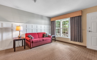 Glacier Suite at Kelley's Island Venture Resort 5