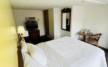 Room with 1 Double Quality Lodge 2