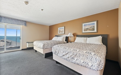 Deluxe 2 Queen Room at Bayshore Resort 2