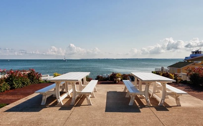 Iroquois Suites at Kelley's Island Venture Resort 2