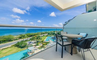 1BApt-Azure524 - Beachfront 1BR Suite with Sunset Balcony
